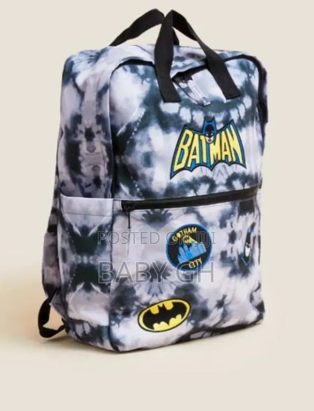 Batman Themed Backpack for Boys · Photo 1