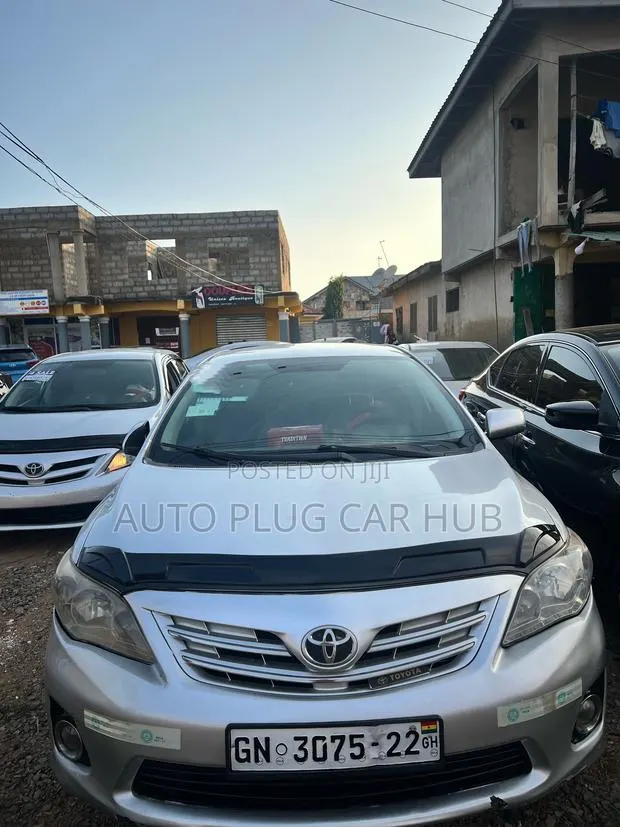Toyota Corolla 2012 Gray