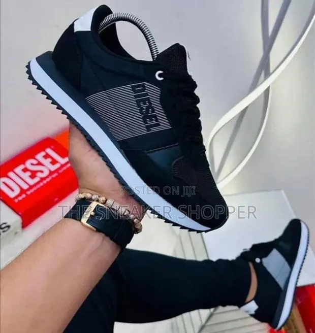 Diesel Black and White Sneaker · Photo 1
