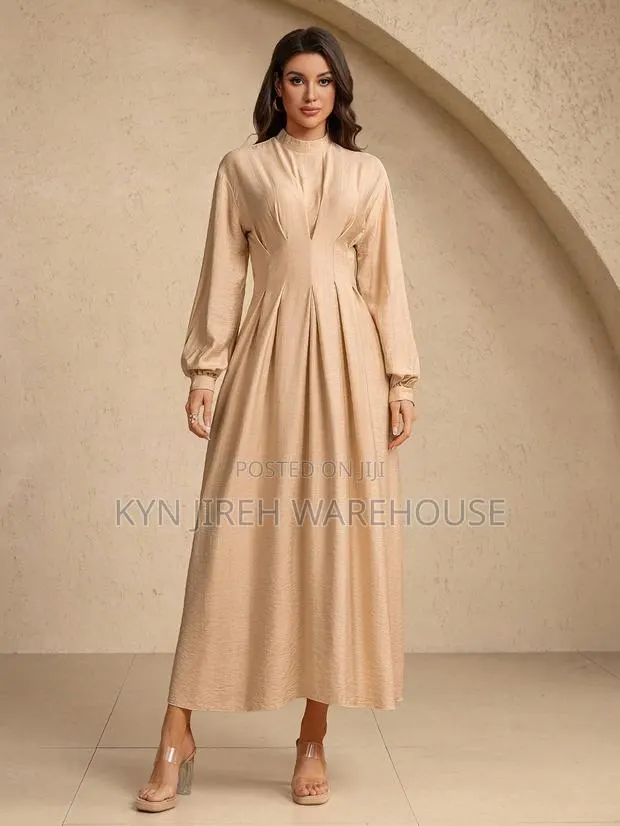 Ladies Ware · Photo 1