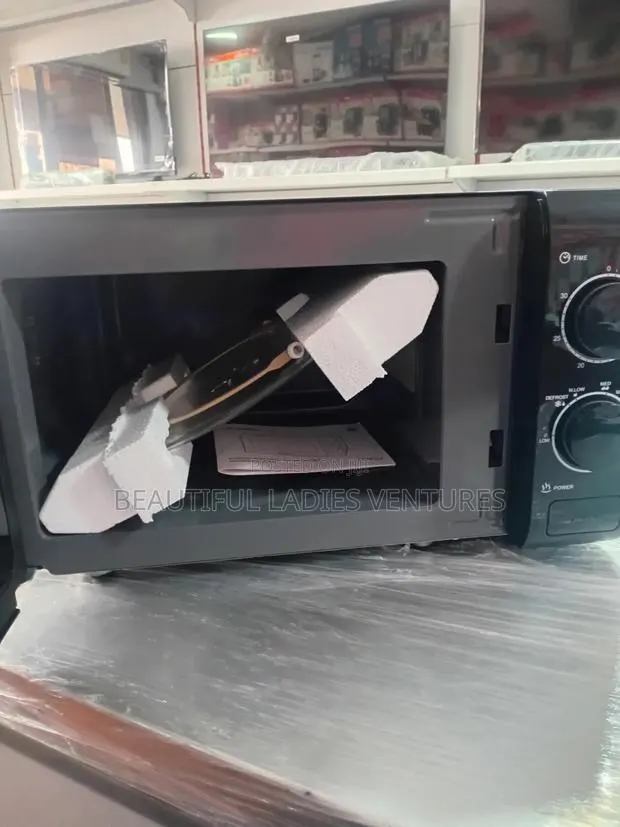 Premnium Microwave Decakila 20L Fast and Efficient to Use Microwave · Photo 1