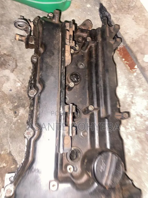 Elantra/Sonata Engine Head · Photo 1