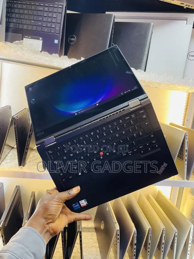 Laptop Lenovo ThinkPad L13 Yoga 16GB Intel Core i7 SSD 512GB · Photo 1