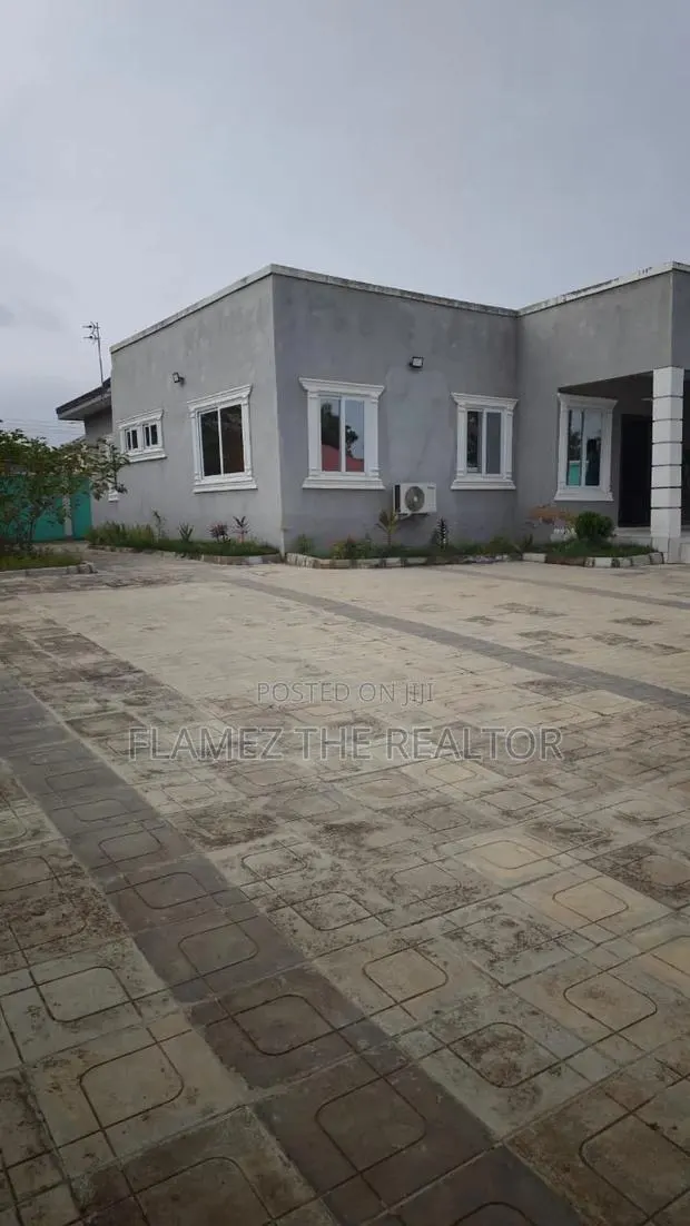 3bdrm House in Sapeiman, Amasaman for sale · Photo 1