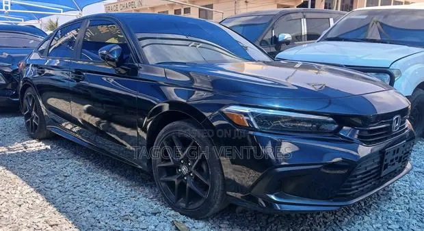 Honda Civic Sport CVT 2023 Black · Photo 1