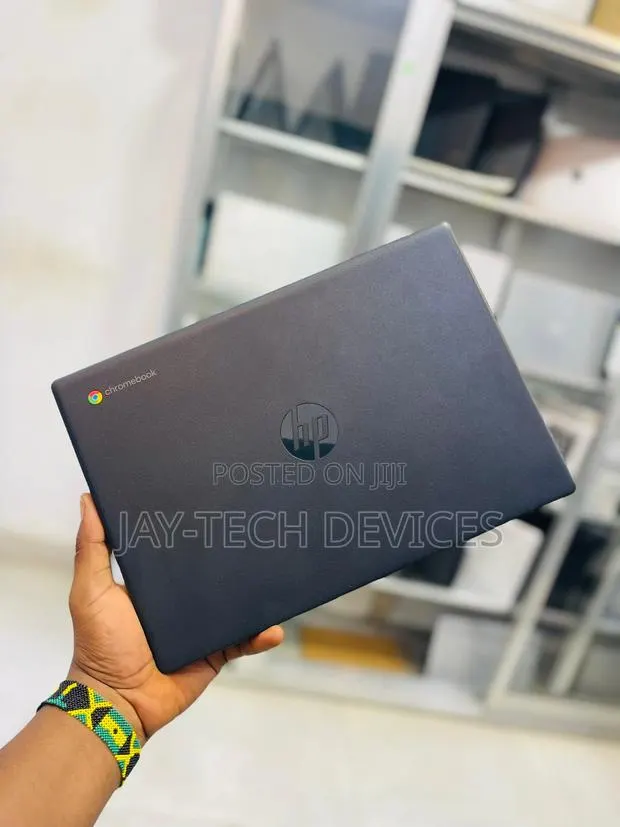 New Laptop HP Chromebook 13 4GB Intel Core 2 Quad SSD 60GB · Photo 1