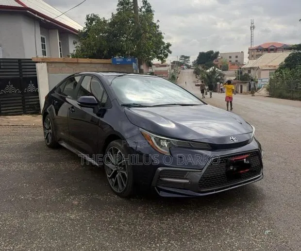 Toyota Corolla SE 2021 Blue · Photo 1