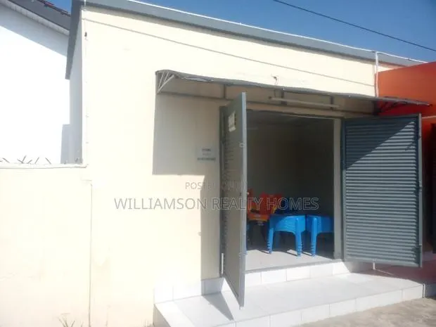 Road Side Shop/Store/Warehouse/Showroom/Office Space,Spintex · Photo 1