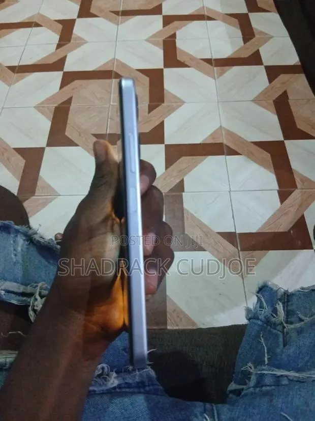 Itel A80 128 GB · Photo 1