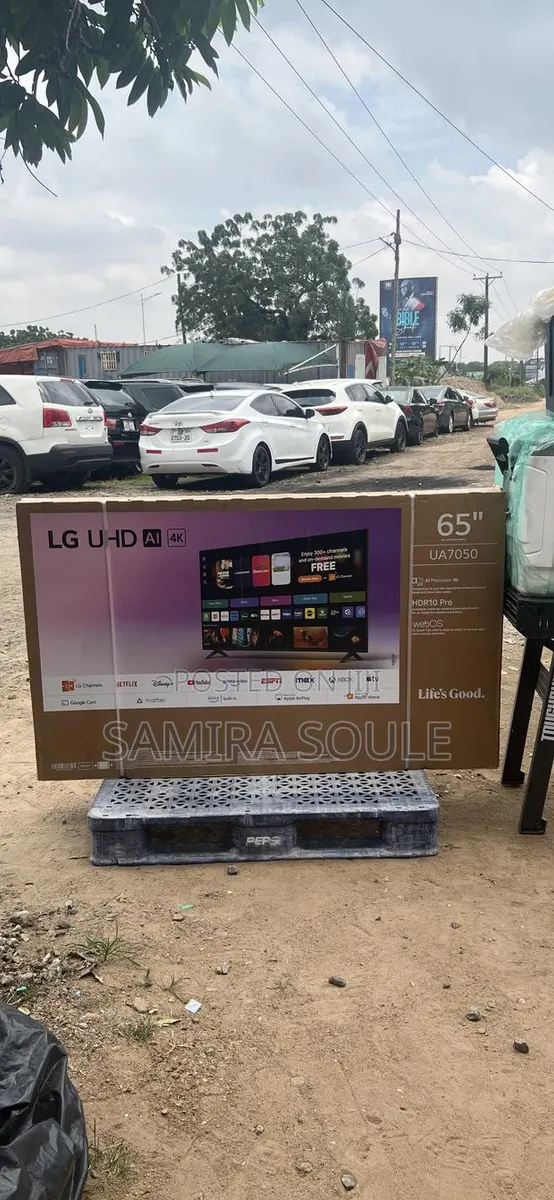 LG Television · Photo 1