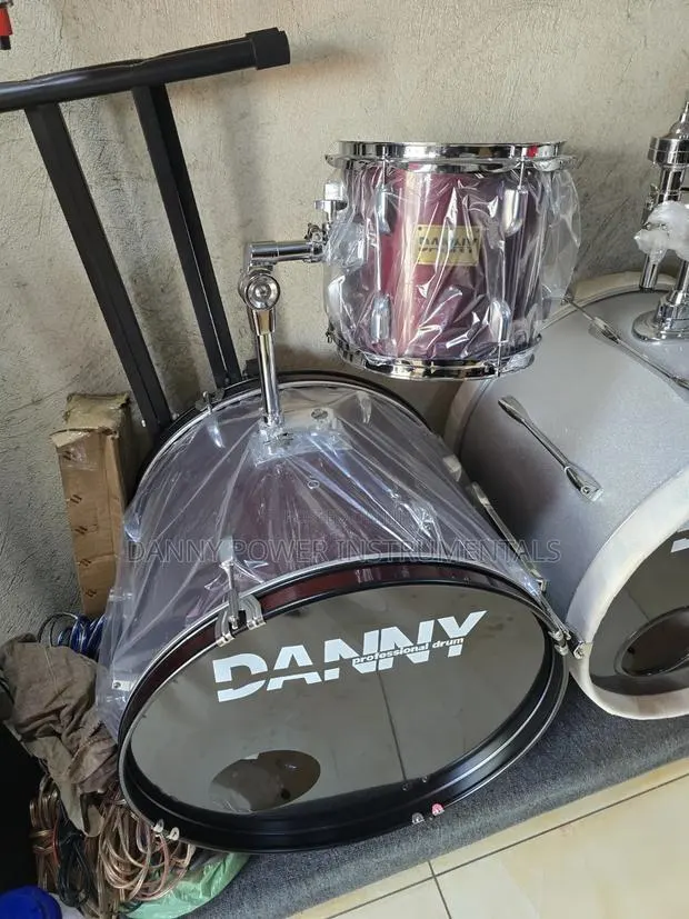 Danny Professional Five[5] PCS Drum Set · Photo 1