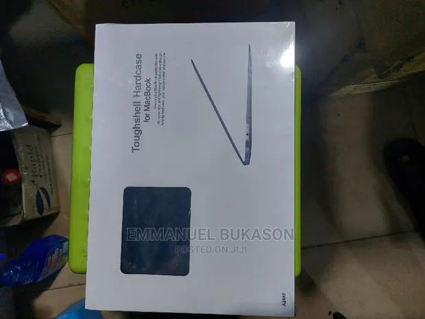 Pro M1 Macbook Case · Photo 1