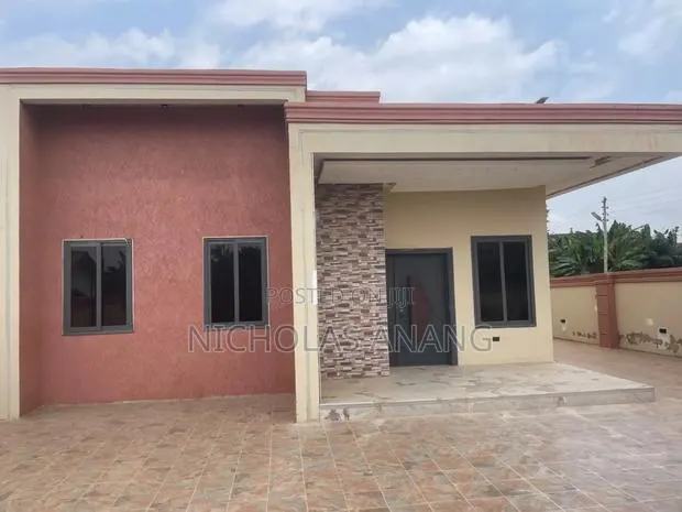 3bdrm House in The Dorns Properties, Ghana Flag for sale · Photo 1
