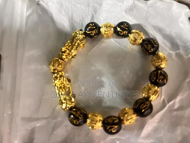 Double Head Feng Shui Wealth Bracelet · Photo 1