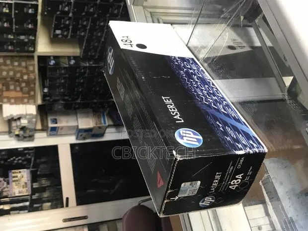 Hp Laser Jet 48a · Photo 1