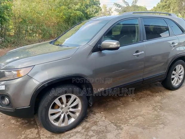Kia Sorento EX 2012 Gray · Photo 1