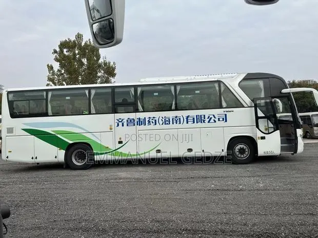 Bus for Rent - 50 Seater · Photo 1