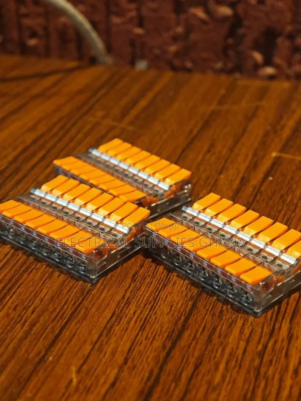 10-Way Push-in Wire Terminal Block Connector · Photo 1