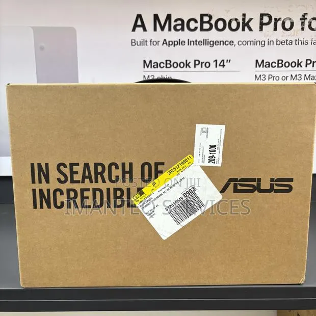 New Laptop Asus Zenbook 14 UX434 32GB Intel Core Ultra 9 SSD 1T · Photo 1