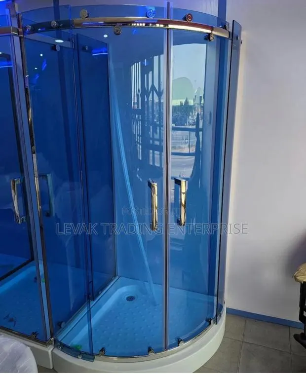Glass Cubicle Bathtub, Glass Shower · Photo 1