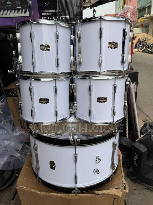 6-Piece Tama Imperialstar Marching Parade Drum Set F · Photo 1