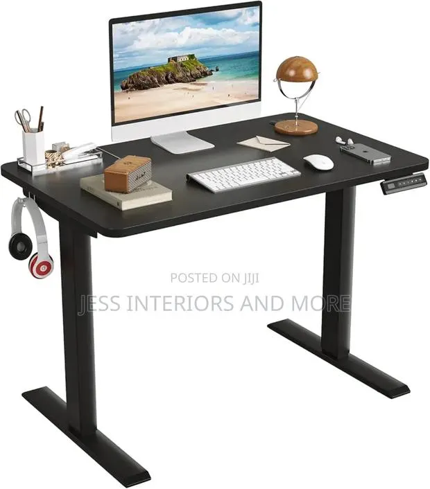 Electric Adjustable Gaming Table · Photo 1