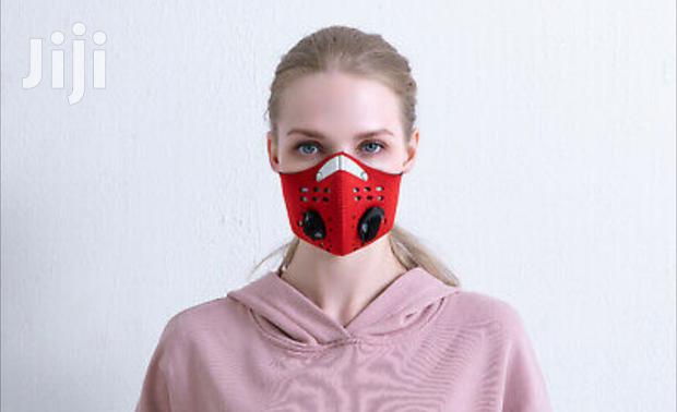 Red Mask Filter Pollution Sports Wear · Photo 1