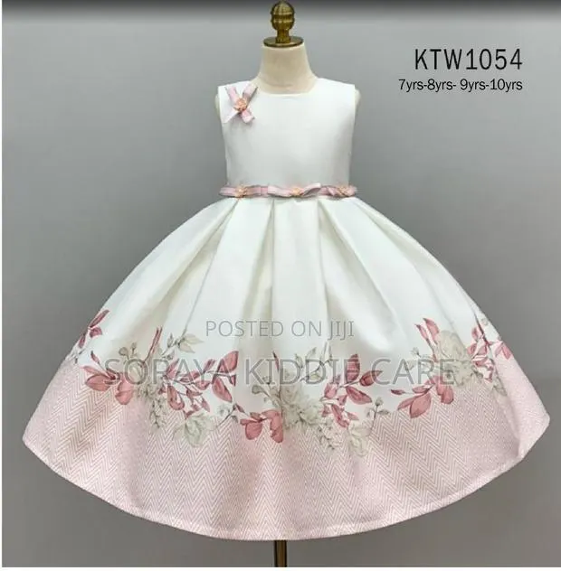 Sleeveless Girls Cotton Dress · Photo 1