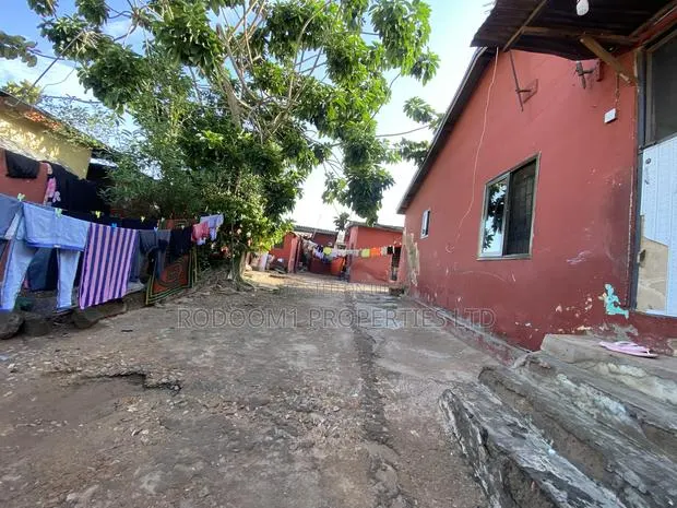 7bdrm House in Lapaz for sale · Photo 1