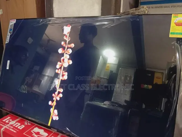 Asano 50 Smart Tv Simple Glow, Tv That Feels Easy · Photo 1