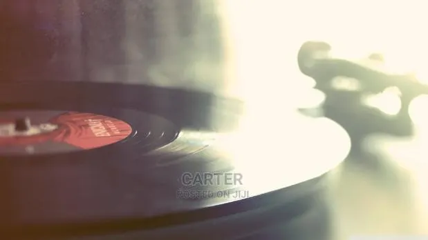Dj Course (Disk Jockey) · Photo 1
