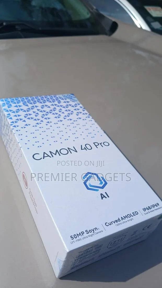 New Tecno Camon 40 Pro 5G 256 GB Black · Photo 1