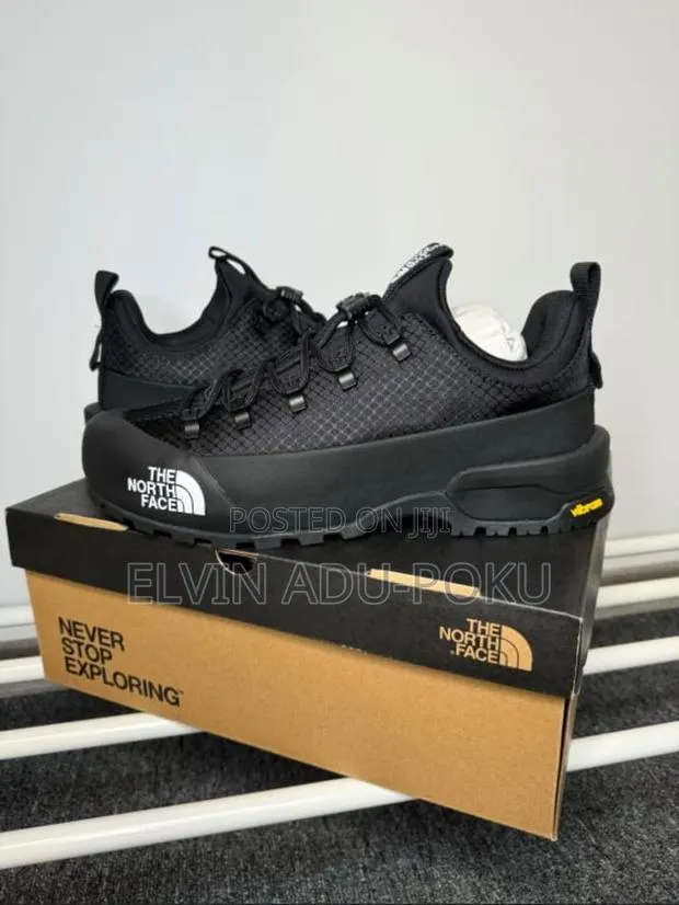 Gore - Tex | the North Face Glenclyffe Sneakers , Swipe > · Photo 1