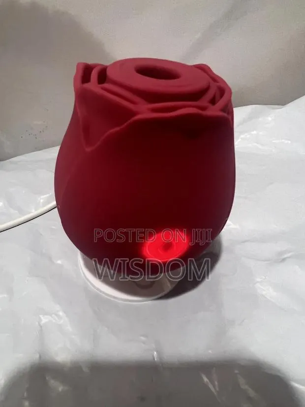 Rose Sex Toy · Photo 1