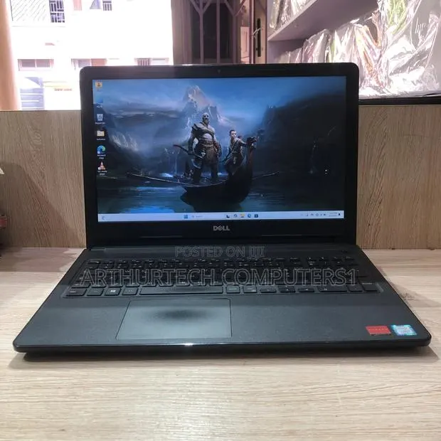 Laptop Dell Vostro 3560 8GB Intel Core i5 SSD 256GB · Photo 1