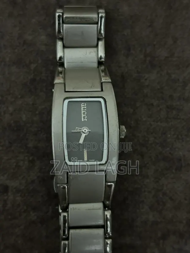 Authentic Gucci Vintage Swiss Made Watch- Rare Collector's Timepiece · Photo 1