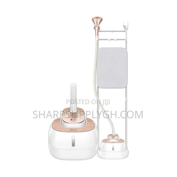 Midea 1500W Garment Steamer · Photo 1