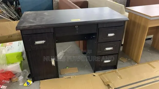 Computer Desks · Photo 1