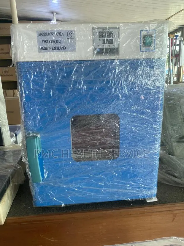 Laboratory Oven 30ltrs · Photo 1