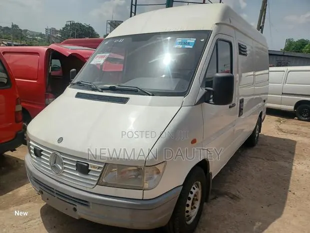 Mercedes-Benz Sprinter 2003 White · Photo 1