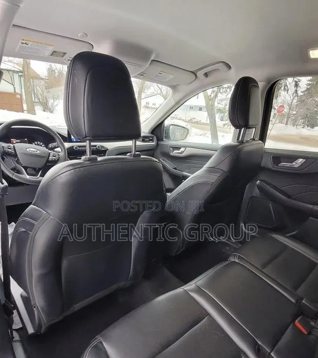 Ford Escape SEL 2021 Black · Photo 1