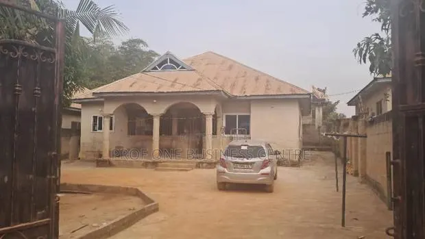 Furnished 4bdrm House in Afua Serwaa Street, Kumasi Metropolitan · Photo 1