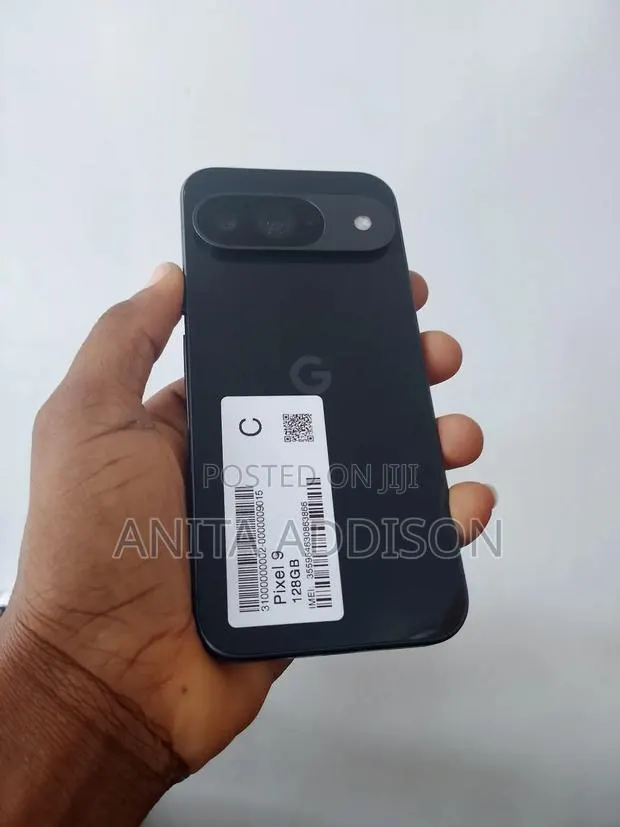 Google Pixel 9 128 GB Black · Photo 1