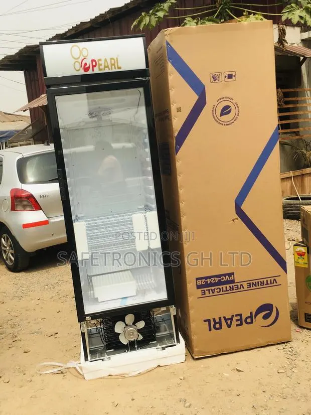 Durable Pearl Display PVC-424-2b Glass Singledoor Fridge · Photo 1
