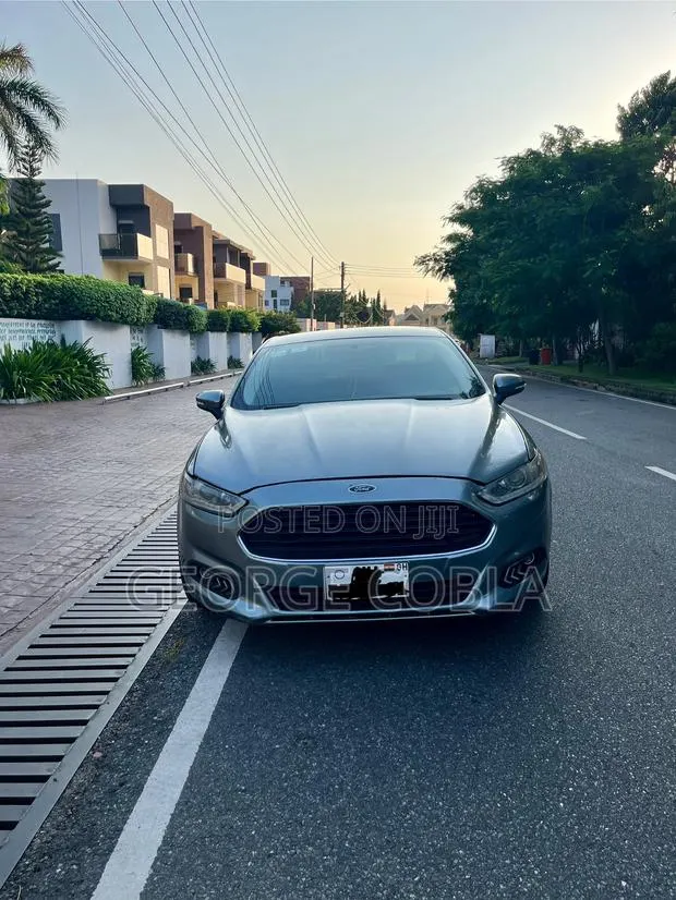 Ford Fusion SE 2013 Gray · Photo 1