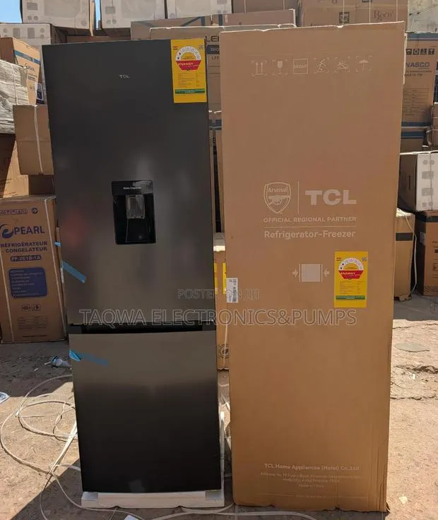 TCL F410bfg 310 Litres Fridge · Photo 1