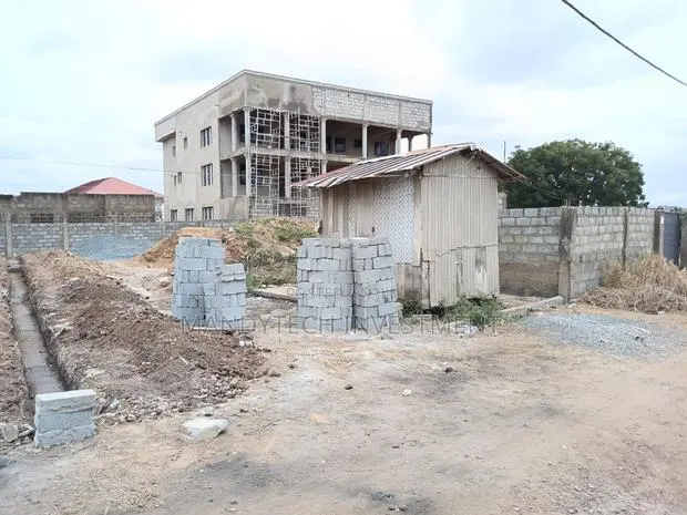 Prestige-Prime Land at New Legon · Photo 1