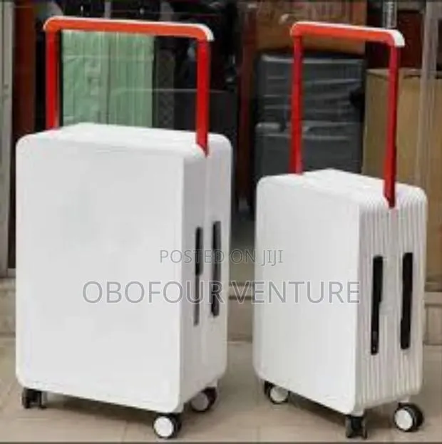 2pces Zipless Anticrake Luxury Designer Luggage WHITE. · Photo 1