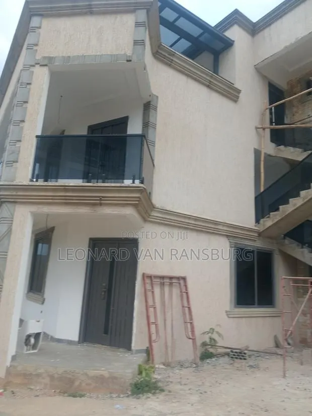 2bdrm Apartment in Ishmael Estate, Trade Fair for rent · Photo 1