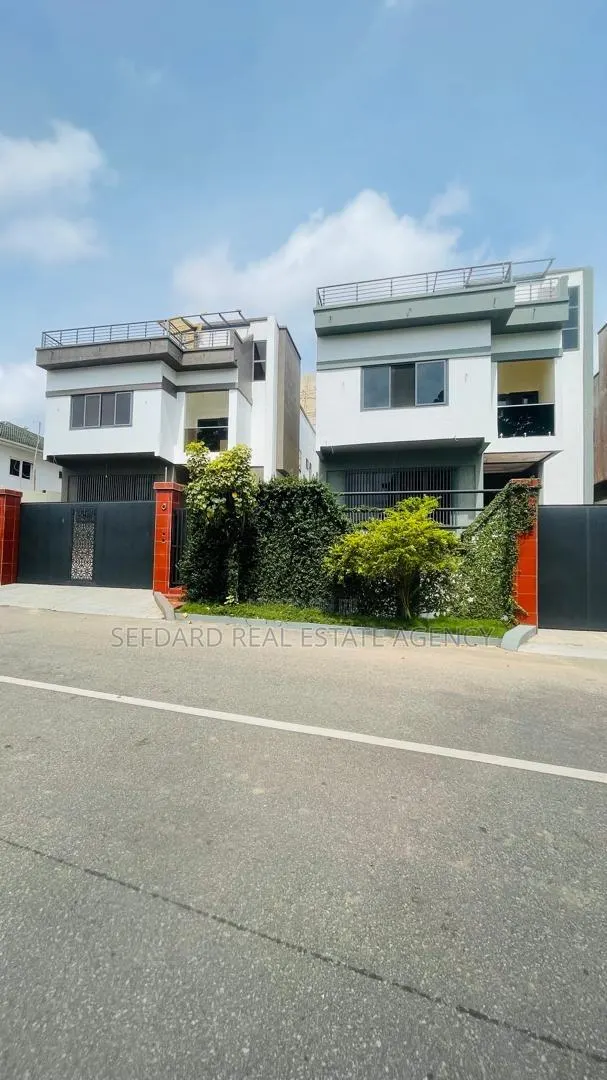 4bdrm Duplex in Sefdard Properties, Aburi for sale · Photo 1